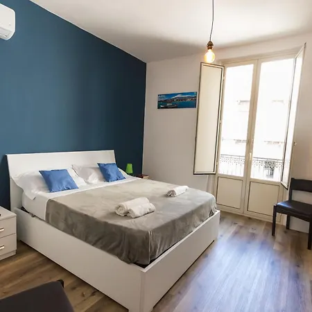 Il Porto & I Marinai Apartment *