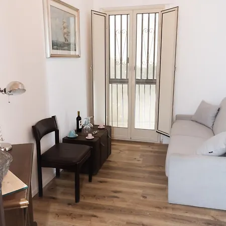 Il Porto & I Marinai Apartment